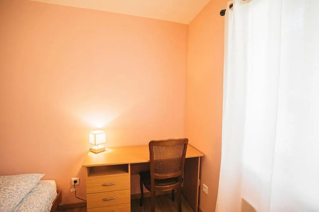 Holiday home Charmante Maison De Ville Montpezat-de-Quercy